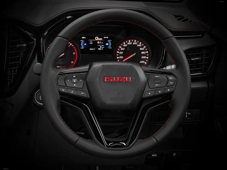 D-Max Exterior